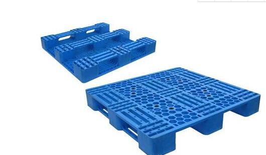 選購(gòu)塑料卡板主要看什么？